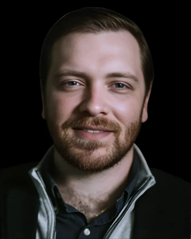 Adam Callahan headshot